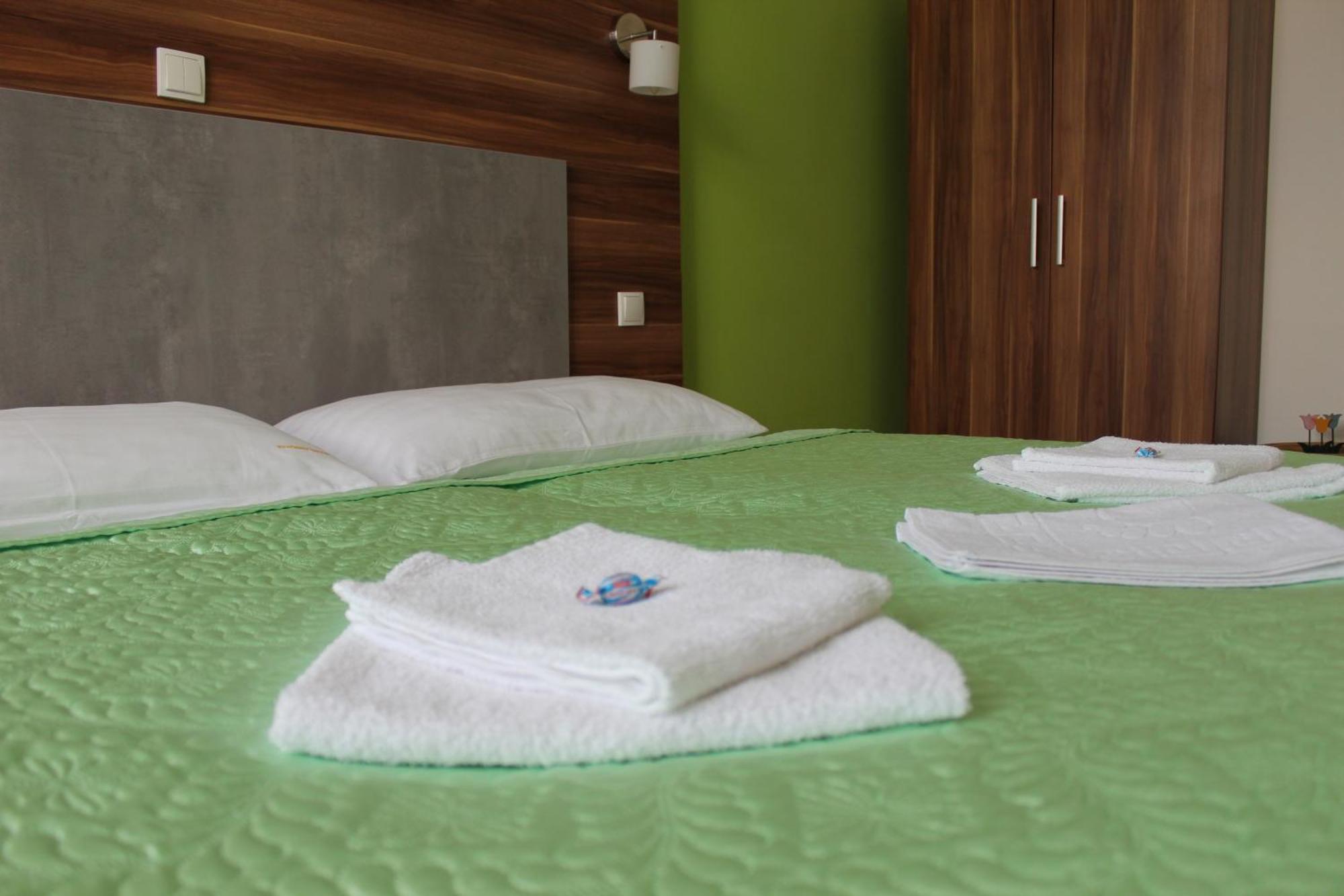 Apartments Verona Karlovy Vary Kültér fotó