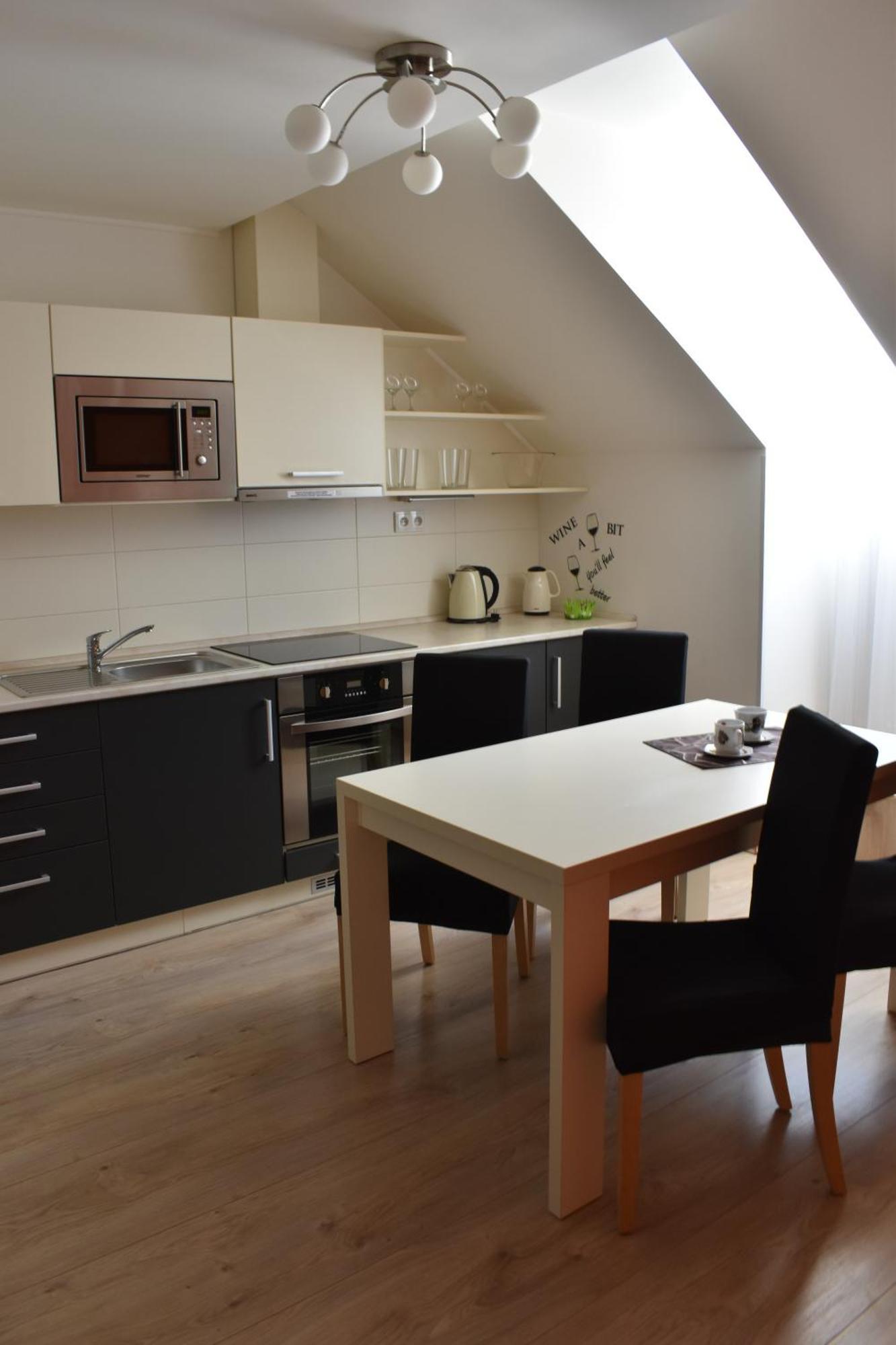 Apartments Verona Karlovy Vary Kültér fotó