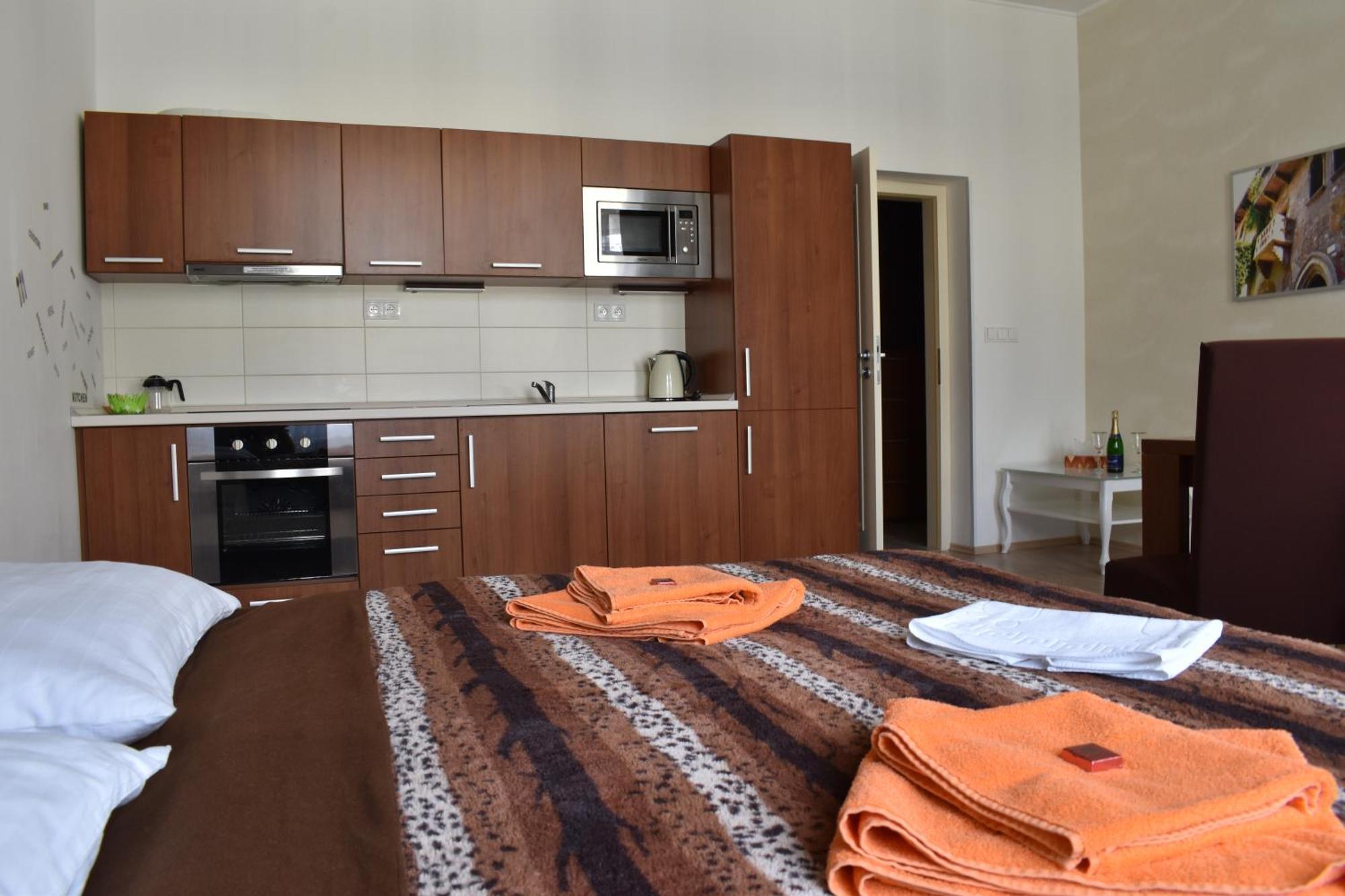Apartments Verona Karlovy Vary Kültér fotó