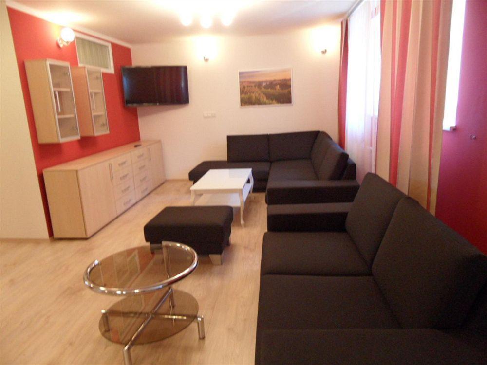 Apartments Verona Karlovy Vary Kültér fotó